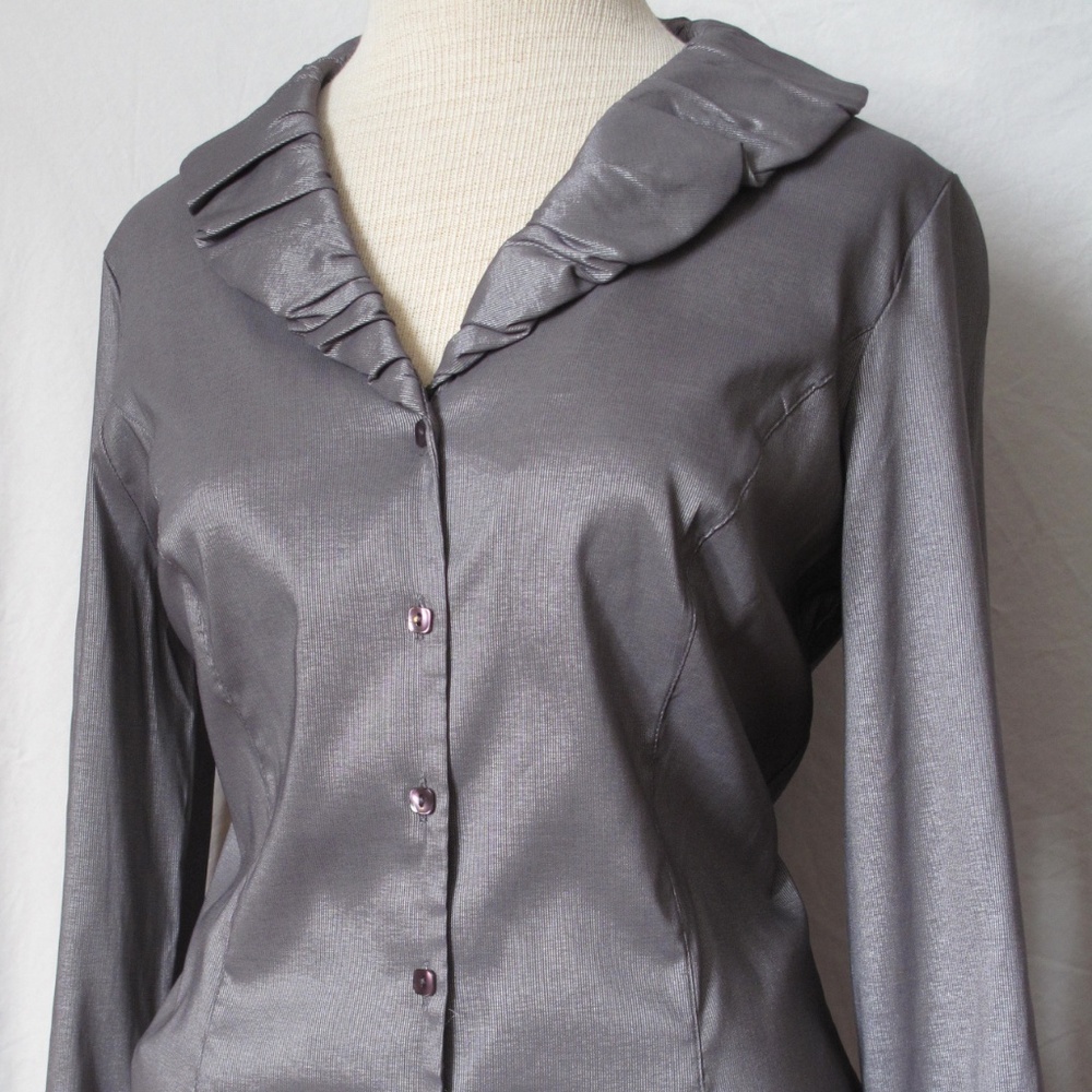 TRIBAL - SILVER SHIRT WITH RUFFLE COLLAR - 10